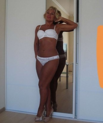 Елена, 45 лет, 2 размер груди